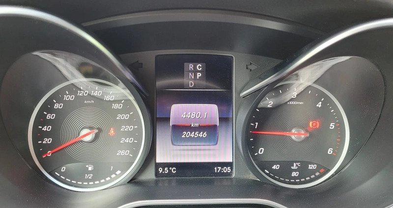 Mercedes-Benz Klasa V cena 195000 przebieg: 205000, rok produkcji 2020 z Kraków małe 106